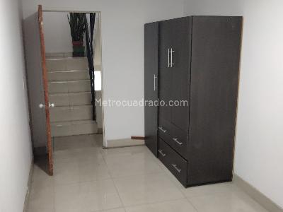 Casa de 5 alcobas en venta en Venecia, Bogotá, 220 m² · foto 13 de 14