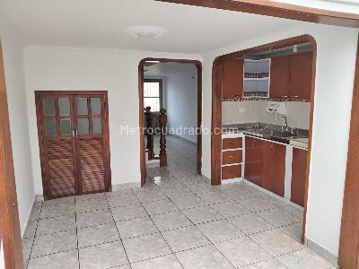 Casa de 4 alcobas en venta en Villas De Granada, Bogotá, 110 m² · foto 6 de 15