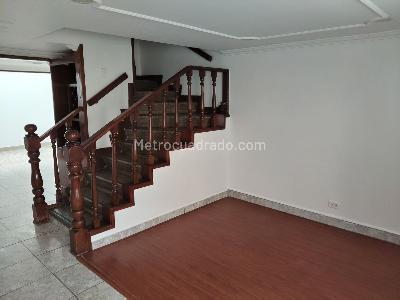Casa de 4 alcobas en venta en Villas De Granada, Bogotá, 110 m² · foto 8 de 15