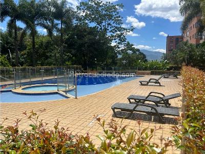 Apartamento en venta en Los Balsos, Medellín · foto 18 de 20