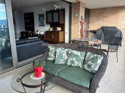 Apartamento de 3 alcobas en venta en La Calera, Medellín, 315 m² · foto 5 de 20
