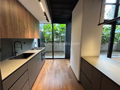 Apartamento de 1 alcoba en venta en La Concha, Medellín, 132 m² · foto 2 de 20