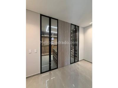 Casa de 3 alcobas en venta en Barro Blanco, Rionegro, 245 m² · foto 13 de 20