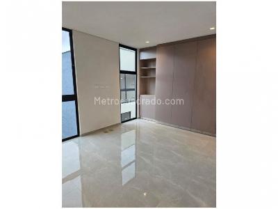 Casa de 3 alcobas en venta en Barro Blanco, Rionegro, 245 m² · foto 19 de 20