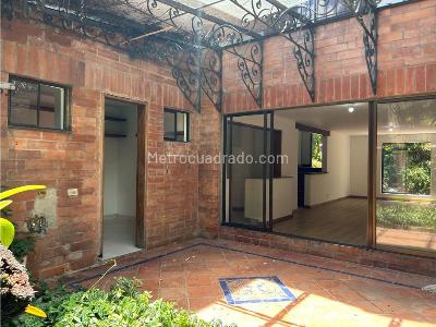 Casa de 3 alcobas en venta en Las Brujas, Envigado, 142 m² · foto 4 de 20