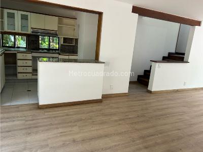 Casa de 3 alcobas en venta en Las Brujas, Envigado, 142 m² · foto 6 de 20