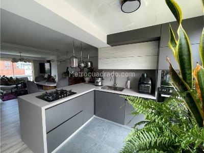 Apartamento en venta en La Frontera, Medellín · foto 3 de 13
