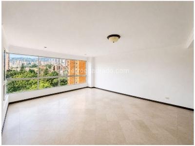 Apartamento de 3 alcobas en venta en Los Balsos, Medellín, 168 m² · foto 5 de 18