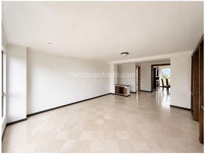 Apartamento de 3 alcobas en venta en Los Balsos, Medellín, 168 m² · foto 6 de 18