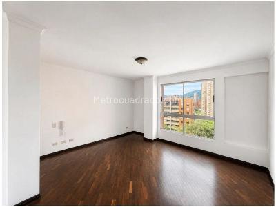 Apartamento de 3 alcobas en venta en Los Balsos, Medellín, 168 m² · foto 10 de 18
