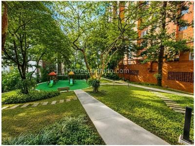Apartamento de 3 alcobas en venta en Los Balsos, Medellín, 168 m² · foto 17 de 18