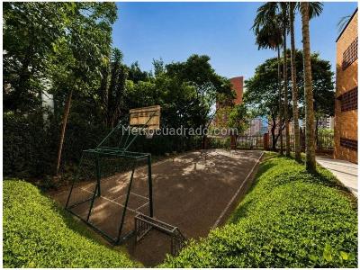 Apartamento de 3 alcobas en venta en Los Balsos, Medellín, 168 m² · foto 18 de 18