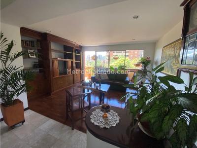 Apartamento de 3 alcobas en venta en Los Balsos, Medellín, 167 m² · foto 3 de 16