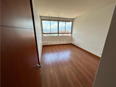 Apartamento de 3 alcobas en venta en Los Gonzalez, Medellín, 200 m² · foto 5 de 20