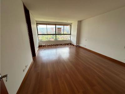 Apartamento de 3 alcobas en venta en Los Gonzalez, Medellín, 200 m² · foto 13 de 20