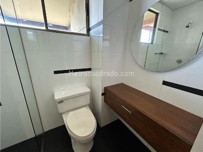 Apartamento de 3 alcobas en venta en Los Gonzalez, Medellín, 200 m² · foto 17 de 20