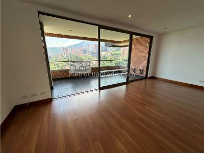 Apartamento de 3 alcobas en venta en Los Gonzalez, Medellín, 200 m² · foto 19 de 20