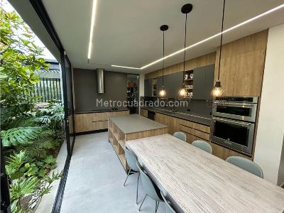 Casa de 4 alcobas en venta en Alto De Palmas, Envigado, 740 m² · foto 9 de 20