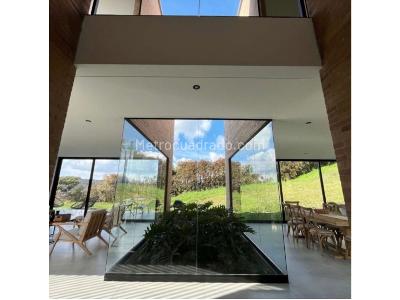 Casa de 4 alcobas en venta en Alto De Palmas, Envigado, 350 m² · foto 3 de 20