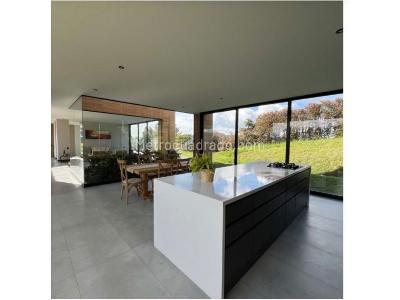 Casa de 4 alcobas en venta en Alto De Palmas, Envigado, 350 m² · foto 18 de 20