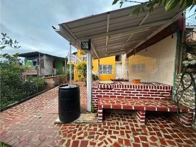 Casa de 4 alcobas en venta en La Buitrera, Cali, 157 m² · foto 16 de 19