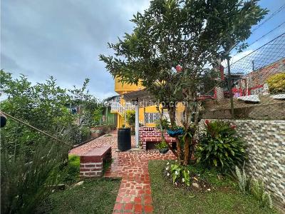 Casa de 4 alcobas en venta en La Buitrera, Cali, 157 m² · foto 18 de 19