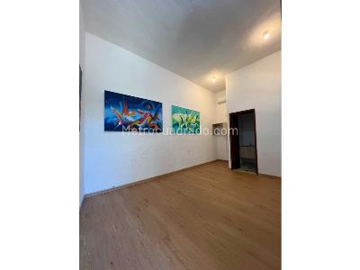 Casa de 5 alcobas en venta en San Antonio, Cali, 202 m² · foto 3 de 14