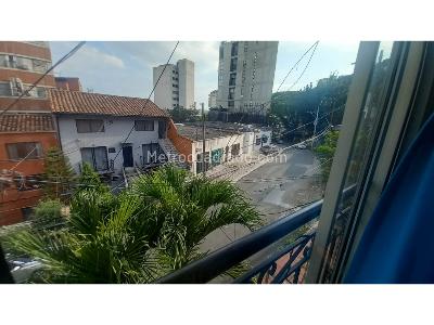 Casa de 4 alcobas en venta en Granada, Cali, 263 m² · foto 2 de 20