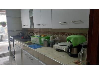 Casa de 4 alcobas en venta en Granada, Cali, 263 m² · foto 9 de 20
