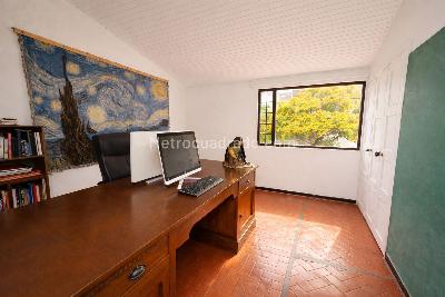 Casa de 4 alcobas en venta en Los Cedros, Bogotá, 250 m² · foto 10 de 20