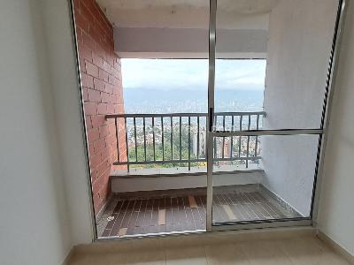 Apartamento en venta en Belen Rodeo Alto, Medellín · foto 3 de 20