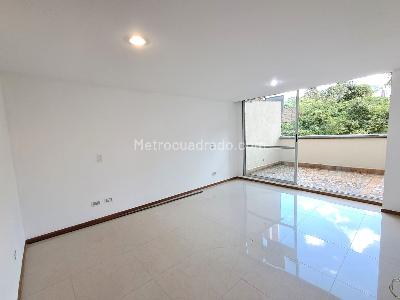 Apartamento de 2 alcobas en venta en Las Lomitas, Sabaneta, 102 m² · foto 11 de 20