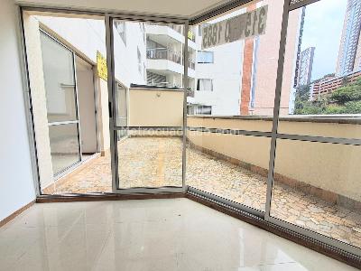 Apartamento de 2 alcobas en venta en Las Lomitas, Sabaneta, 102 m² · foto 18 de 20
