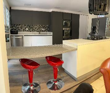 Casa de 4 alcobas en venta en Belen Loma De Los Bernal, Medellín, 218 m² · foto 10 de 11