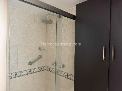 Apartamento en venta en Laureles, Medellín · foto 11 de 16