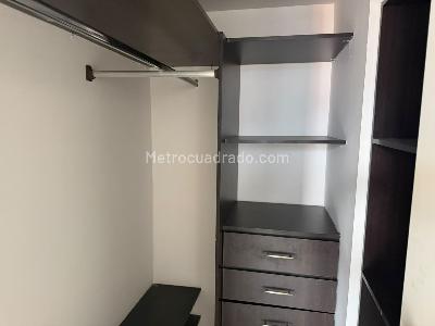 Apartamento en venta en Laureles, Medellín · foto 12 de 16