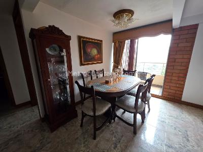Apartamento de 2 alcobas en venta en Loma De Los Bernal, Medellín, 94 m² · foto 3 de 20