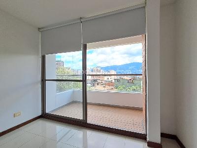 Apartamento en venta en Loma Del Barro, Envigado · foto 2 de 20