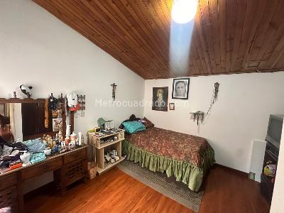 Casa de 4 alcobas en venta en Kennedy Lago Timiza, Bogotá, 178 m² · foto 10 de 20