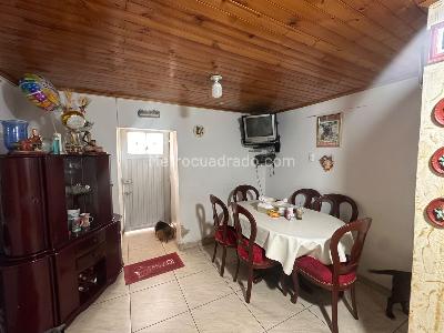 Casa de 4 alcobas en venta en Kennedy Lago Timiza, Bogotá, 178 m² · foto 2 de 20