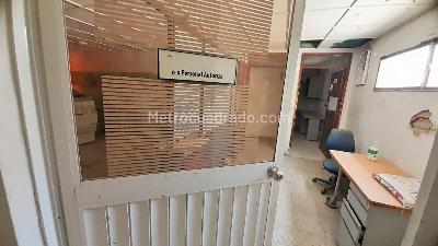 Casa de 5 alcobas en venta en Granadillo, Barranquilla, 1200 m² · foto 4 de 6