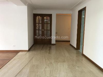 Apartamento de 3 alcobas en venta en Bogotá, 143 m² · foto 3 de 11