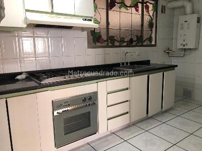 Apartamento de 3 alcobas en venta en Bogotá, 143 m² · foto 4 de 11