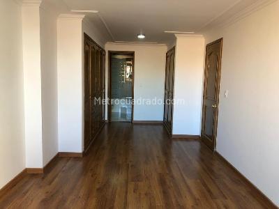 Apartamento de 3 alcobas en venta en Bogotá, 143 m² · foto 9 de 11