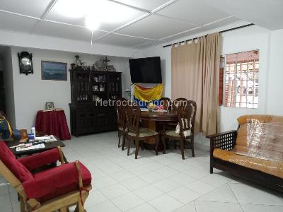 Casa en venta en Olaya Herrera, Barranquilla · foto 2 de 9