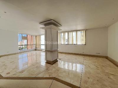 Apartamento de 3 alcobas en venta en Alto Prado, Barranquilla, 224 m² · foto 3 de 13