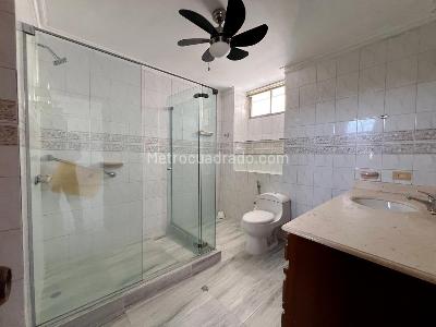 Apartamento de 3 alcobas en venta en Alto Prado, Barranquilla, 224 m² · foto 11 de 13