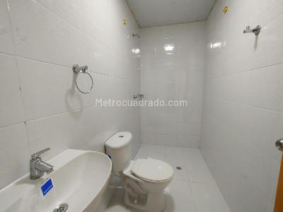 Casa de 5 alcobas en venta en California, Barranquilla, 179 m² · foto 16 de 17