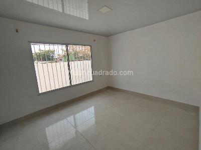 Casa de 5 alcobas en venta en California, Barranquilla, 179 m² · foto 5 de 17