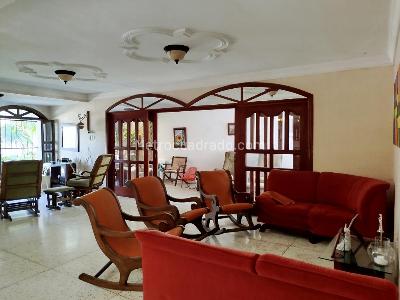 Casa de 4 alcobas en venta en El Poblado, Barranquilla, 565 m² · foto 3 de 15